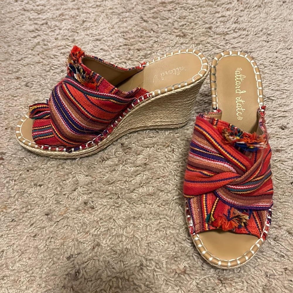 Altar’d State espadrille wedges size 8